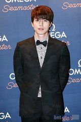 组图：河正宇孔孝真出席名表发布活动 