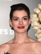 幻灯：《情人节》首映众星云集 海瑟薇阿尔芭斗艳