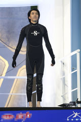 组图：星跳水立方俞灏明突围 游鸿明被赞专业