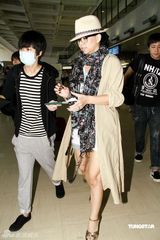 组图：憔悴张惠妹公开承认分手 避谈何守正劈腿