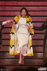 组图：陈奕迅第10次拿奖无趣 何韵诗力压容祖儿