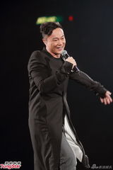 组图：陈奕迅担任演唱会嘉宾 选唱禁毒歌曲