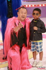 组图：《奖门人》录影 欧阳震华朱咪咪出席