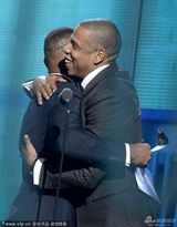 组图：JayZ和贾斯汀合作单曲获奖 碧昂斯激动