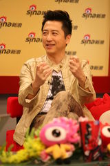 高清组图：庾澄庆做客畅聊新专辑《到死都要18岁》