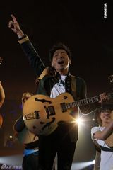 组图：五月天鸟巢开唱十万歌迷共创奇迹