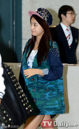 组图：SJ与INFINITE等结束雅加达公演亮相机场