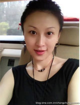 组图：杨子漂亮老婆私房美照皮肤白皙