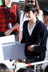 组图：李准河正宇出席釜山电影节舞台问候活动