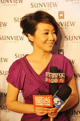 组图：郑日宇李彩英等出席韩国全州电影节开幕式