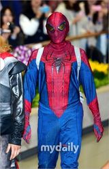 组图：SJ结束南美巡演回国 变动漫人物亮相机场