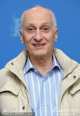 《夜的故事》记者会 导演米休-欧斯洛精神矍铄(图)