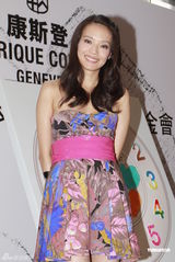 组图：舒淇自曝曾吃饭相亲 否认和王力宏绯闻