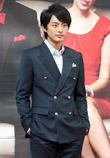 高清图：赵权等出席MBC喜剧《都是我的爱》发表会