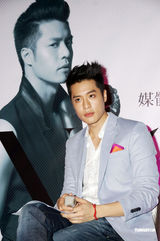 组图：周汤豪新碟挑战创作 欲送母亲Lady Gaga门票