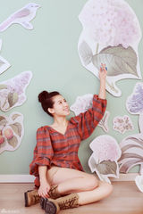 组图：苏青清纯写真曝光娃娃脸乖乖女