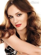 组图：“绯闻女孩”莉顿-梅斯特性感登杂志封面