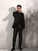 高清图：黄志忠最新写真 时尚帅气展英雄霸气