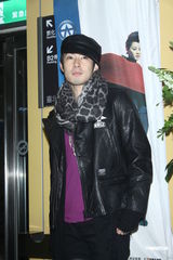 组图：暌违六年王菲小巨蛋开金嗓 演艺圈群星朝圣