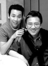 组图：陶大伟陶喆父子关系亲密 相互支持如老友