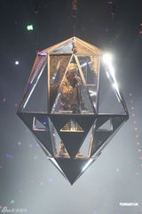 组图：郭富城个唱变型金刚舞台华丽震撼