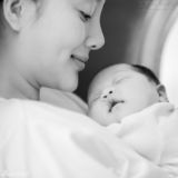 组图：李小璐贾乃亮爱女海量温馨近照