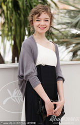 幻灯图集：《你是我的欢乐》记者会 女主角清新亮丽