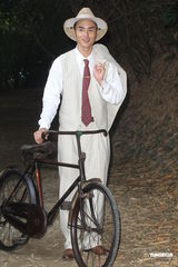 组图：阮经天首次复古装扮 侯孝贤调侃钮承泽演技差