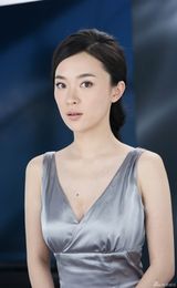 高清组图：霍思燕剔透水肌 五官精致显玲珑之美