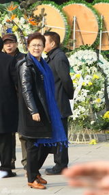 组图：吴天明追悼会肃穆 张艺谋冯小刚等现身