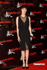 幻灯图集：爱戴酥胸半露火辣出场 蔡康永侯佩岑联袂主持