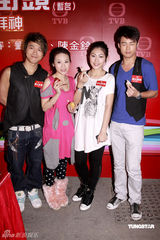 高清图：《怒火街头》开机 胡杏儿郑嘉颖演律师