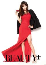 高清图：金亚中写真 性感圣诞装展红唇诱惑