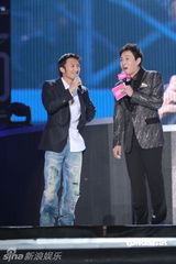 组图：王后驾到收官 谢霆锋李宇春孙燕姿热爆全场