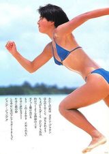 47岁铃木保奈美气质写真 获赞永远的赤名莉香