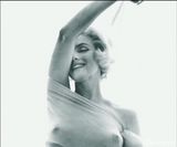 组图：摄影师曝光梦露性感照：她不要遮挡