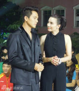 组图：宋佳钟汉良携手走红毯 合作十年再聚首
