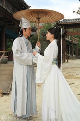 幻灯图：任泉版许仙新剧照曝光 与白素贞大秀恩爱