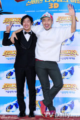 组图：韩星HAHA卢宏哲为动画片《赞比西亚》献声