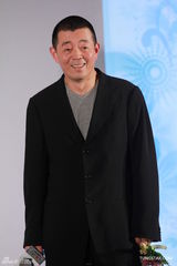 组图：顾长卫蔡明亮亮相《美好2012》发布会