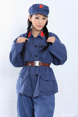 组图：徐黛妮红军系列写真 青涩可爱气质淳朴