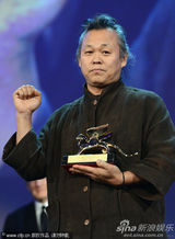 金基德影片《圣殇》获最佳影片金狮奖