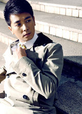 高清：保剑锋最新冬日写真 上演熟男诱惑