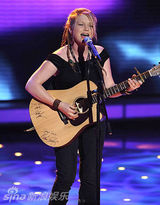 幻灯：《美国偶像》第九季12进11淘汰赛摇滚再现