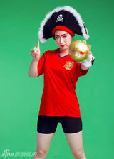 幻灯：芙蓉不畏“乌鸦”称号 披三国队服尽显妖娆