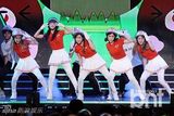 组图：EXO、f(x)等献唱大韩民国庆典演唱会