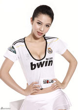 幻灯图：“晶女郎”嫩模潘霜霜写真细腰长腿惹人爱