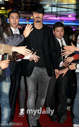 组图：《雅典娜》将开播 主演郑雨盛(郑宇成)秀爱等宣传