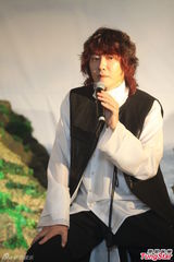 组图：金长勋赞萧敬腾成名后人品未变