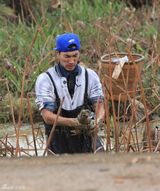 组图：《爸爸》萌爸林志颖劳作搞怪似少年